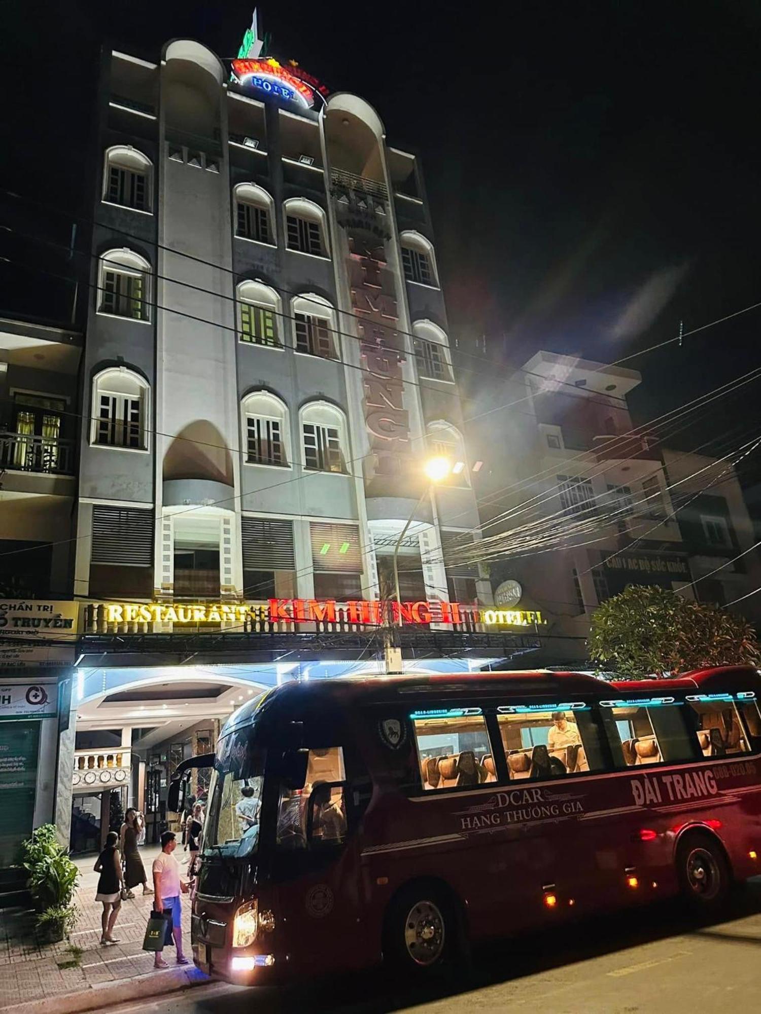 Отель Khach San Kim Hung 2 Bac Lieu Экстерьер фото